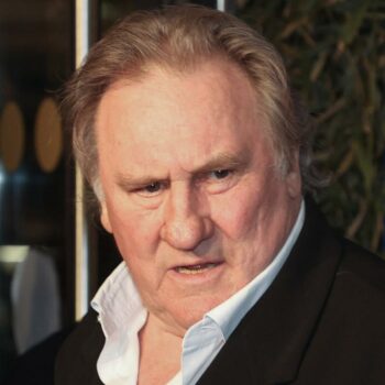 Gérard Depardieu en procès pour des agressions sexuelles sur le tournage des « Volets verts »