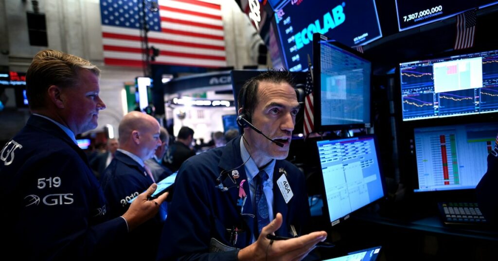 Wall Street gagne du terrain alors que les pourparlers commerciaux entre Américains et Chinois reprennent dans le plus grand flou