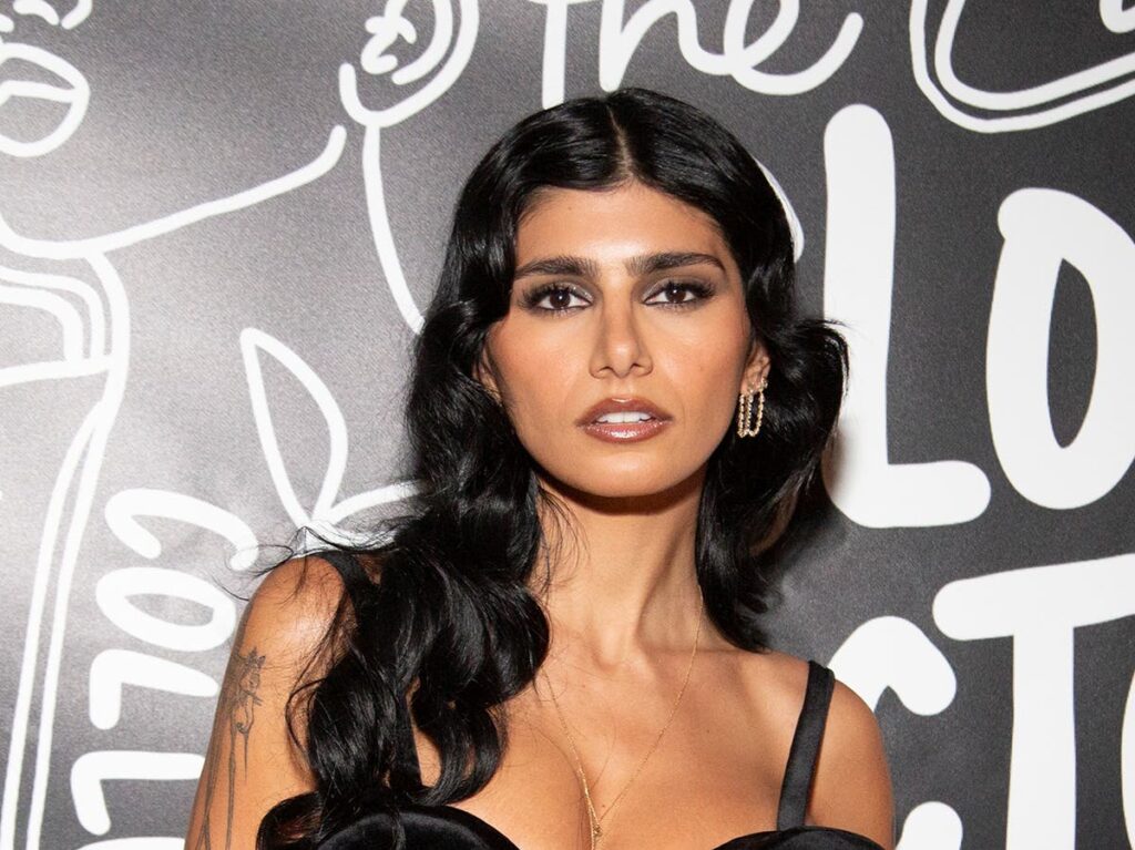 Mia Khalifa explains why she quit porn after viral scene cosplaying as Muslim woman