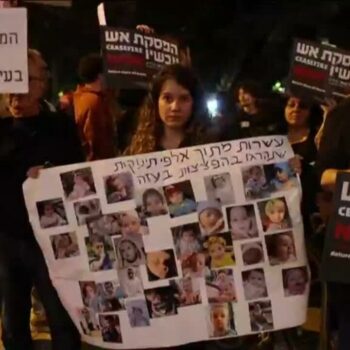 Israël : à Tel-Aviv, des manifestants réclament inlassablement la libération des otages