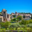 Ménerbes, Bonnieux, Lourmarin, ­Cucuron… Dans le Luberon, la beauté coûte cher mais reste très demandée