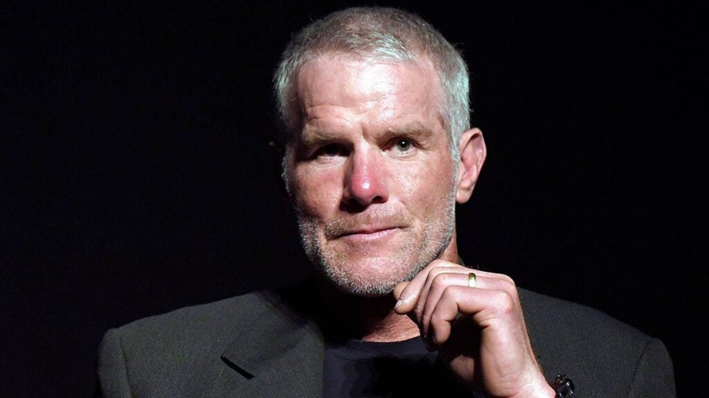 NFL legend Brett Favre laments amount of 'hate' during election cycle: 'It’s certainly sad to see'