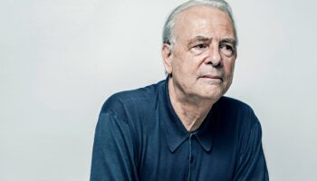 « Paris des jours et des nuits », par Patrick Modiano, une anthologie comme un long poème parisien