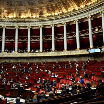 Le ministre du Budget et des Comptes publics, Laurent Saint-Martin, lors d'une séance de débat sur le projet de loi de finances 2025 à l'Assemblée nationale, le 24 octobre 2024 à Paris