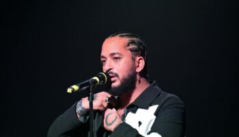 Le chanteur Slimane visé par une plainte pour harcèlement sexuel