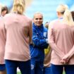 England vs South Africa LIVE: Team news and line-ups as Lionesses’ captain Leah Williamson starts