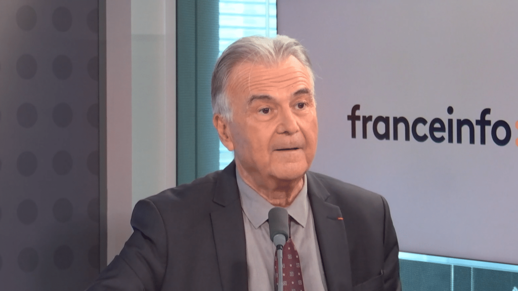 "Les entreprises ne peuvent plus payer autant de cotisations sociales pour financer la protection sociale", exprime Michel Picon, président de l'U2P