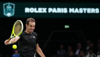 Masters 1000 de Paris-Bercy : Richard Gasquet dit adieu à Bercy, Fils et Mpeshi Perricard passent, Rublev s'arrête déjà... Ce qu'il faut retenir de la 2e journée