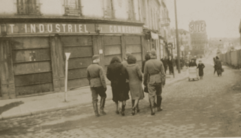 Seconde Guerre mondiale : les clichés oubliés d'un photographe résistant dans Paris occupé