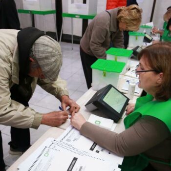 Wahlkommission will Staatsanwaltschaft einschalten, um Betrugsvorwürfe zu überprüfen