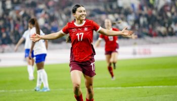 Football : les Bleues s'inclinent pour la première fois depuis 22 ans face à la Suisse