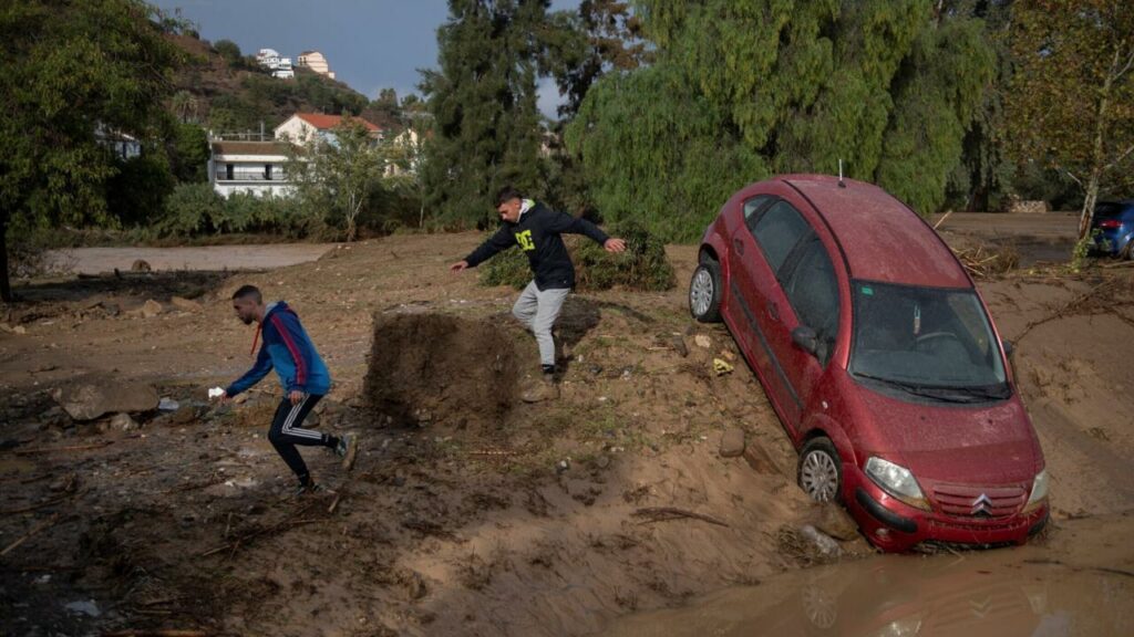 Inondations en Espagne : plusieurs corps retrouvés dans la région de Valence