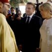 Macron applaudi au Parlement marocain : “La France a presque tout repris” à l’Espagne