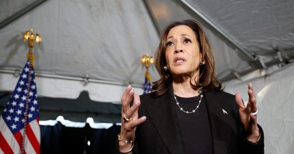 La vice-présidente des Etats-Unis et candidate démocrate à l'élection présidentielle, Kamala Harris, lors d'un événement de campagne à Grand Rapids (Michigan), aux Etats-Unis, le 18 octobre 2024