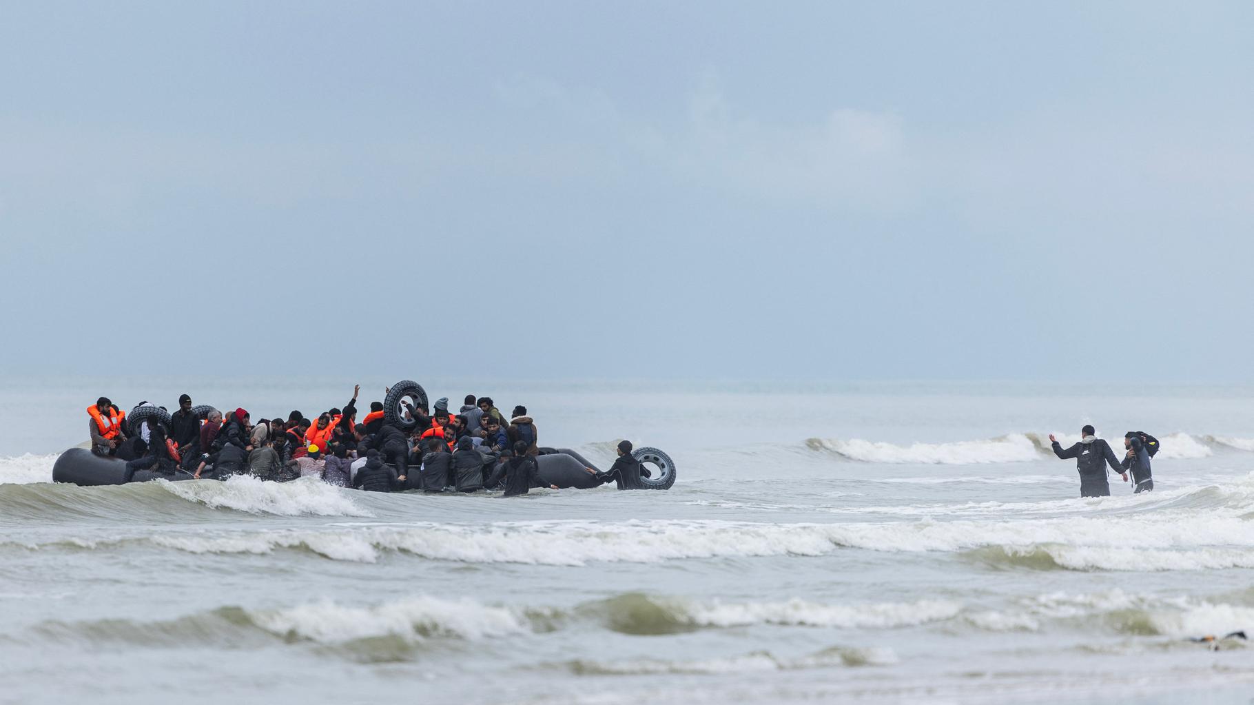 Quatre migrants retrouvés morts dans le Pas-de-Calais alors que les traversées se multiplient