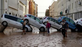 Inondations en Espagne : le bilan s'alourdit à 95 morts, principalement dans la région de Valence