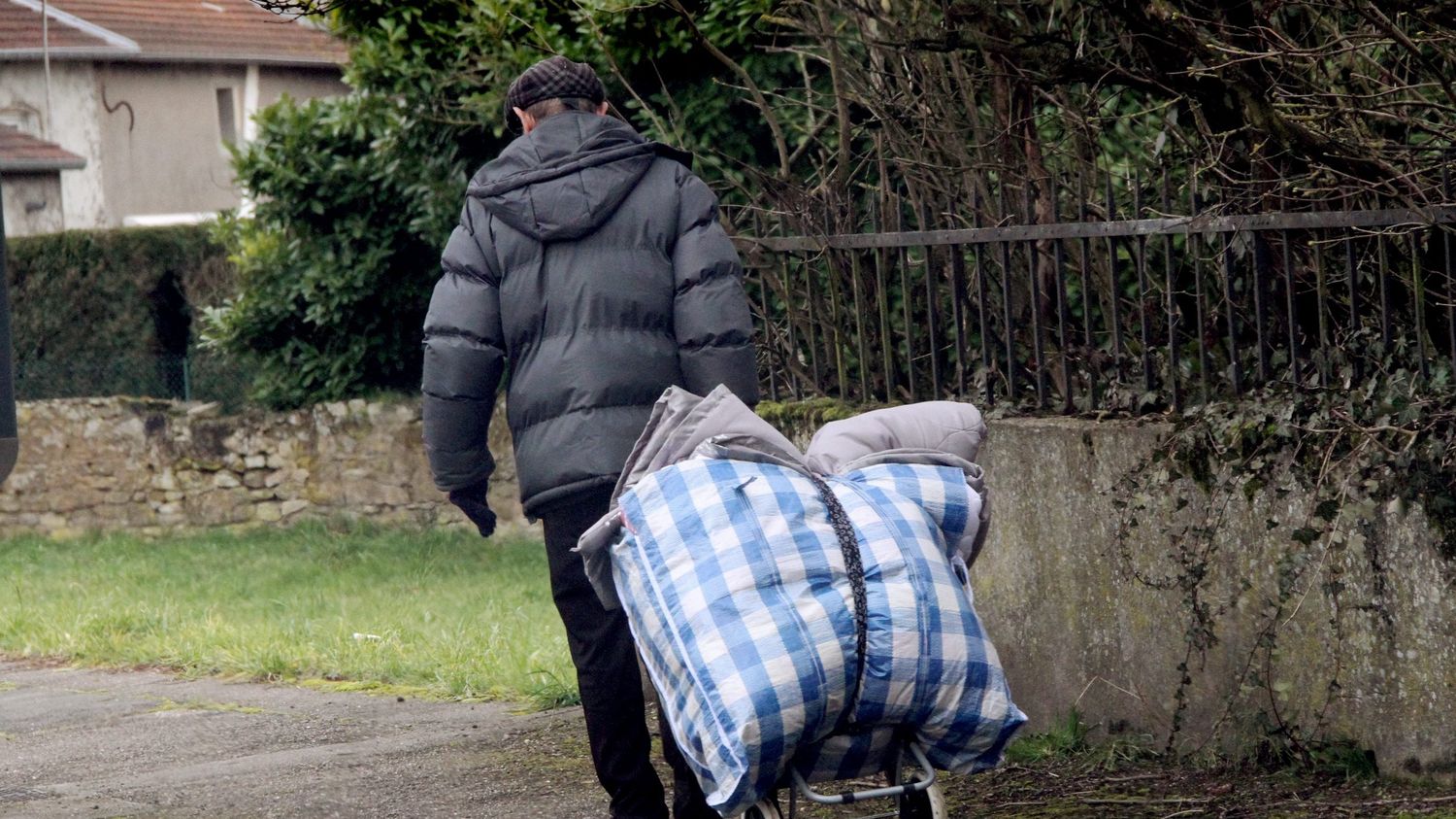 Trêve hivernale : la Fondation Abbé Pierre appelle au maintien des aides en cas d'impayés de loyers, un "principe posé par la loi" mais "remis en cause"