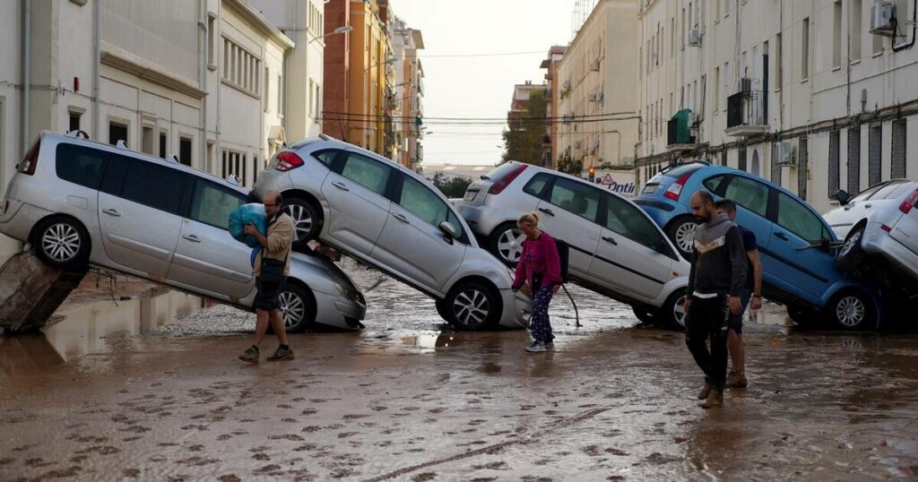 Inondations en Espagne : «Le changement climatique a deux visages, les canicules et les pluies terribles»