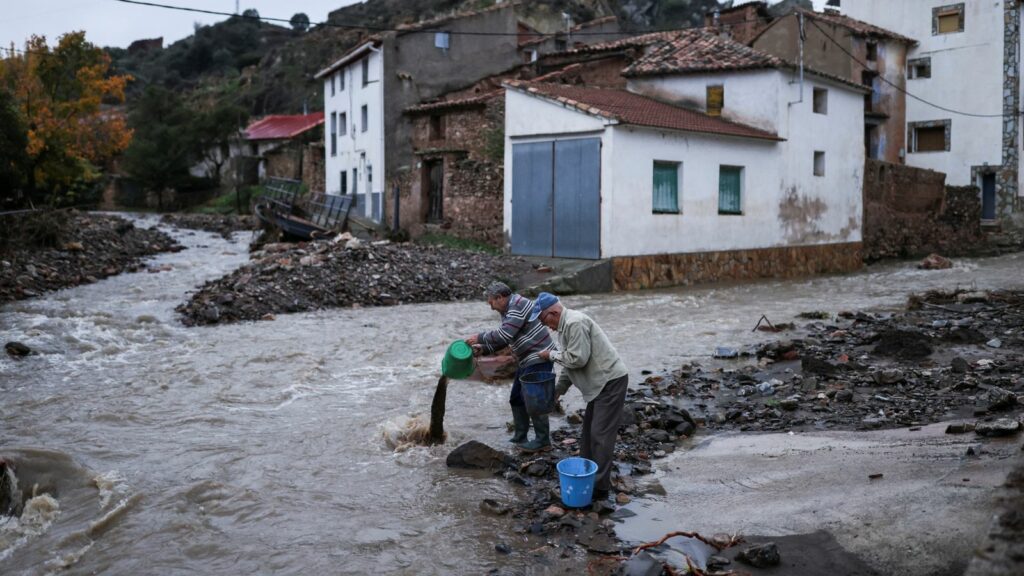 Worst floods in Spain's memory hit 'like a tsunami'