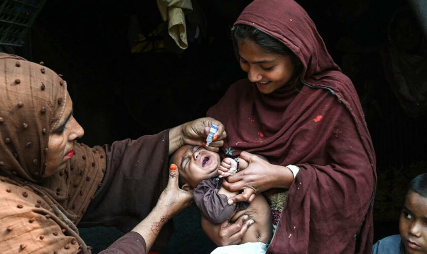 Entre réticence et désinformation, la polio fait son retour au Pakistan