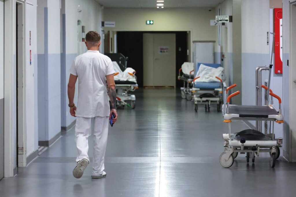 A l’hôpital, plus de 4 900 lits ont été fermés en 2023