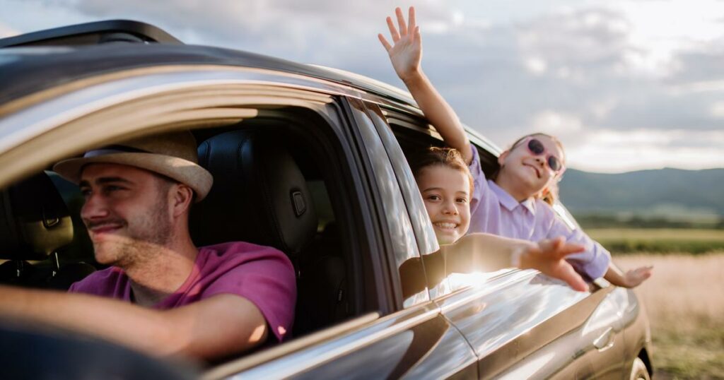 5 accessoires pour voyager en voiture avec vos enfants