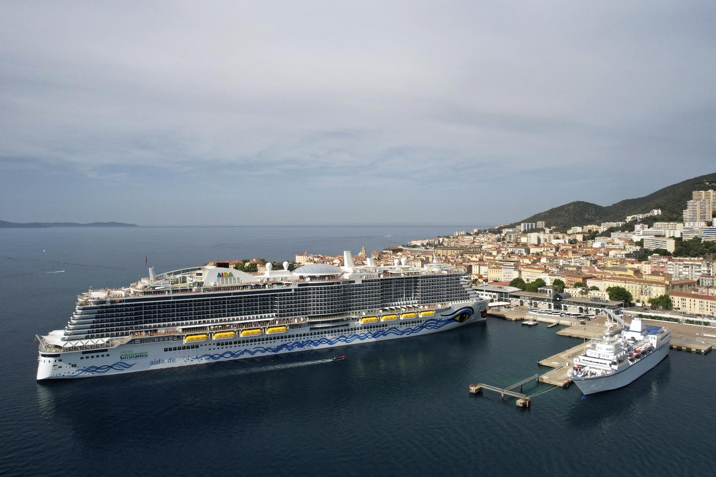 A Ajaccio, l’impact économique des paquebots de croisière l’emporte