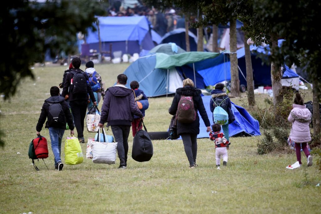 A Ecully, le maire veut « défendre l’identité » de sa commune contre un foyer de jeunes migrants