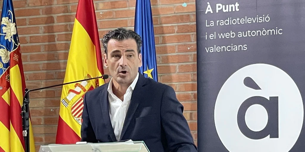 À Punt y la Conselleria de Educación impulsan el valenciano con nuevos contenidos en la plataforma 'Apunts de Llengua'