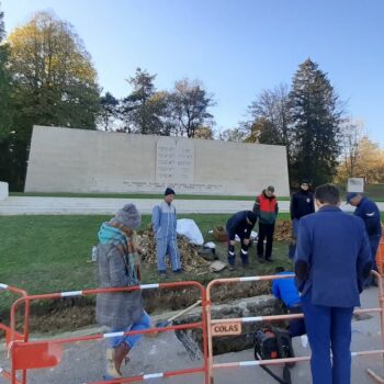 À Verdun, on découvre encore des poilus : « Ils avaient leurs jambes repliées et encore leur casque »