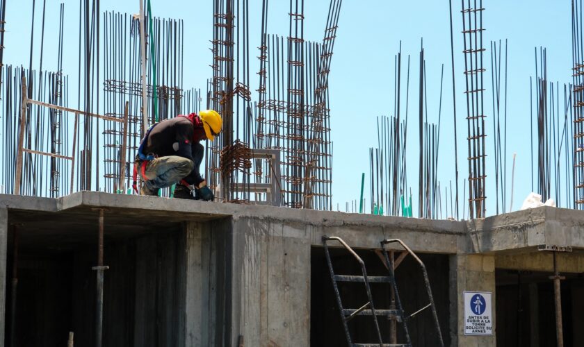 Accident du travail: Un ouvrier grièvement blessé après une chute