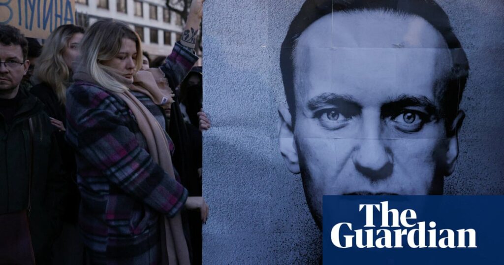 Alexei Navalny believed he would die in prison, memoir reveals