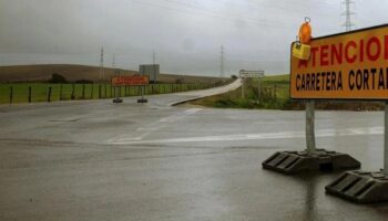 Andalucía mantiene 23 carreteras cerradas al tráfico por los efectos de la DANA