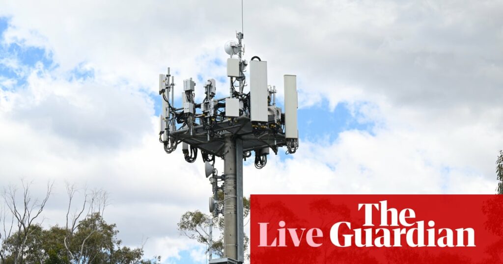 Australia news live: Telstra and Optus shut down 3G network; Crisafulli and deputy to form interim cabinet in Queensland