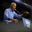 Barack Obama insta a los hombres negros a apoyar a Harris en su campaña en Pensilvania