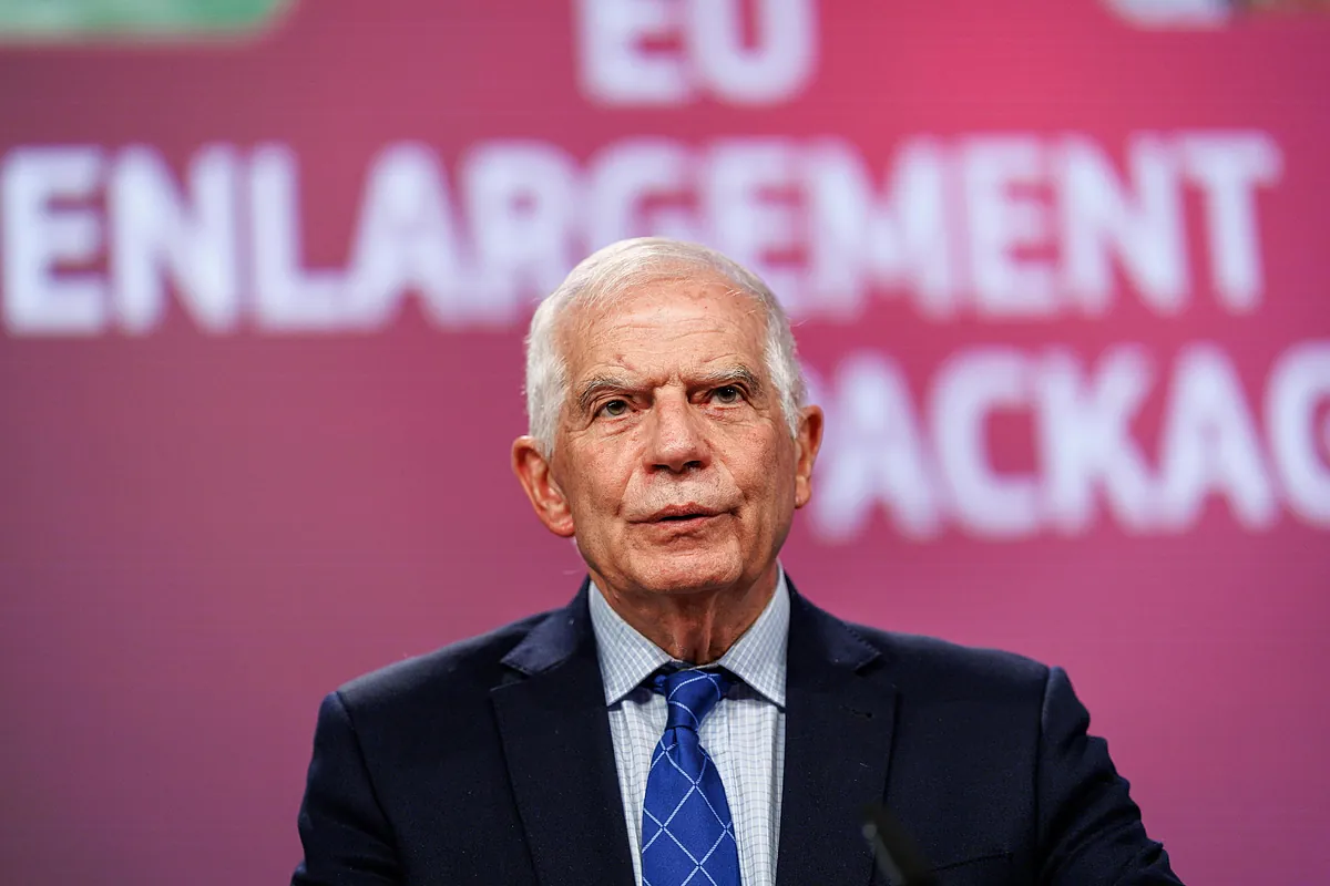 Borrell lamenta que Georgia se esté alejando "de los valores de la UE" y Bruselas apunta a Putin: "Los vuelos desde o hacia Rusia aumentan significativamente"