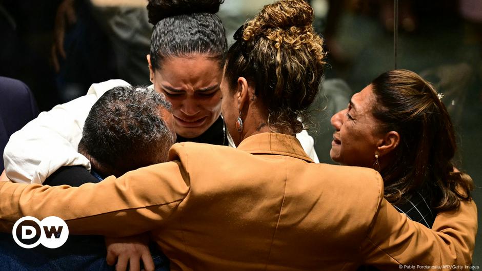 Brazil judge sentences ex-cops over Marielle Franco killing