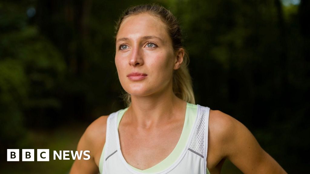 Broken-leg Olympic marathon star resumes training