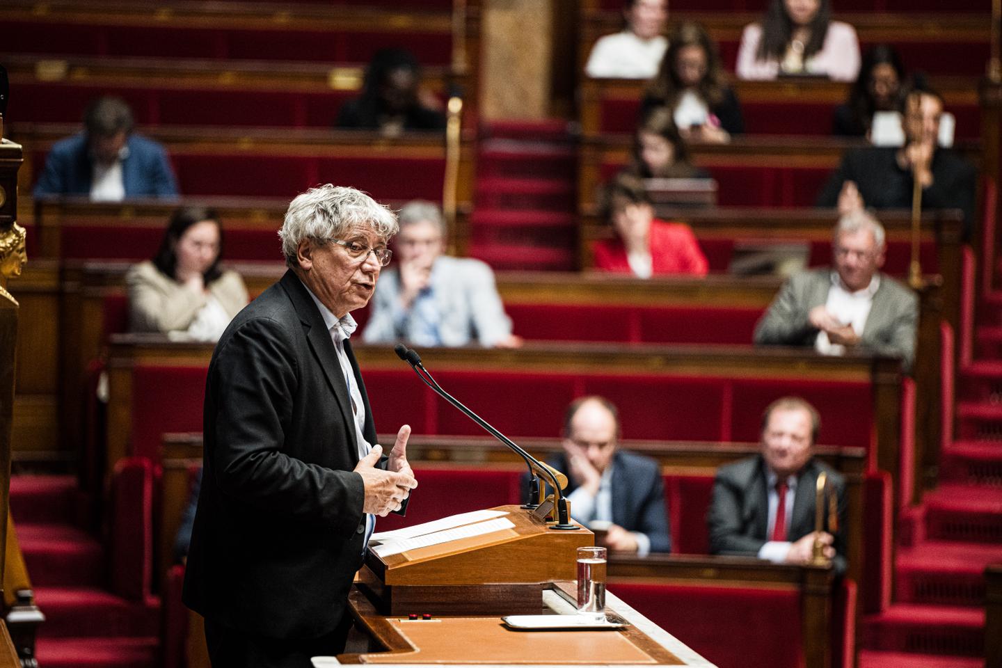 Budget 2025 : la gauche affiche son unité retrouvée à l’Assemblée nationale