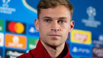 Bayern-Profi Joshua Kimmich wird immer wieder mit dem FC Barcelona in Verbindung gebracht. Auch bei der Pressekonferenz vorm Cha