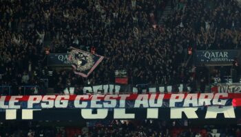 Chants homophobes au Parc des Princes : la tribune Auteuil partiellement fermée