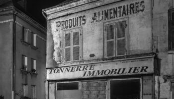 Dans l’Yonne, Tonnerre, terminus de la précarité