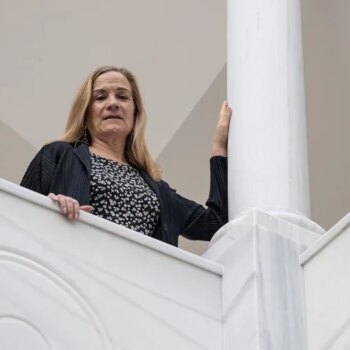 De 'La joven de la perla' a 'La maestra de vidrio', Tracy Chevalier viaja a Venecia en su último libro