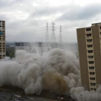 Destructions des tours Alouettes à Alfortville : « C’est toute ma vie depuis l’enfance qui s’écroule »