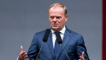 Donald Tusk veut suspendre partiellement le droit d’asile en Pologne pour lutter contre l’immigration illégale