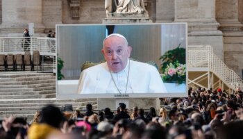 El Vaticano publica sus estadísticas: crece el número global de católicos, aunque se desploma en Europa