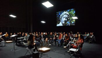 Émilie Rousset et Maya Boquet, Jean Bellorini : que voir prochainement au théâtre ?