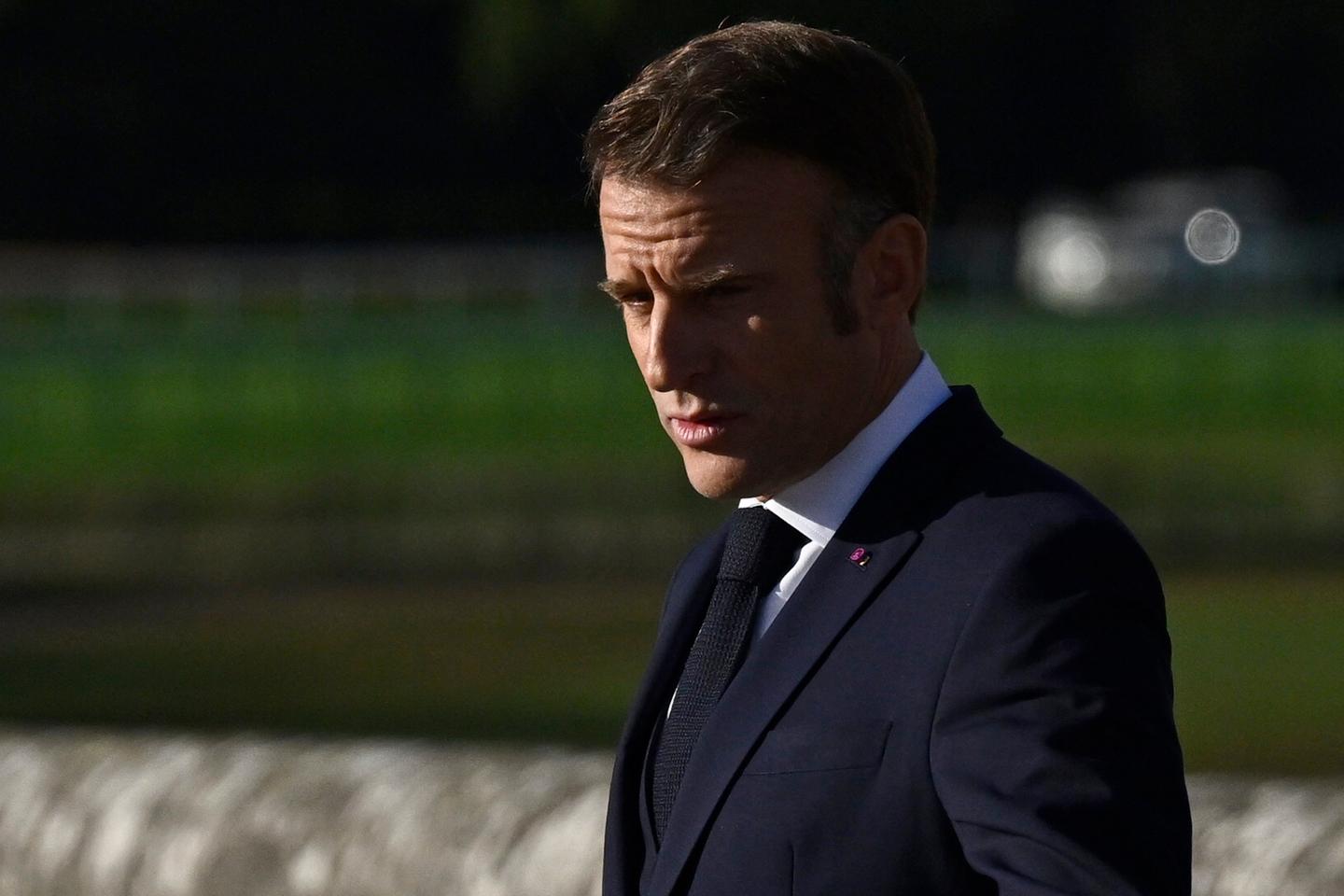 Emmanuel Macron rend hommage aux Algériens tués à Paris le 17 octobre 1961