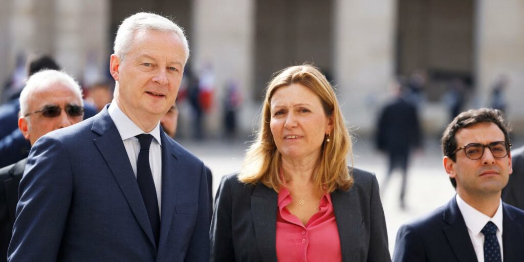 En direct : Bruno Le Maire dit se tenir à la « totale disposition » de la future commission d’enquête parlementaire sur le dérapage budgétaire