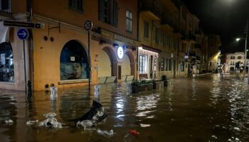 "Épisode méditerranéen": Intempéries sur le Sud, Saint-Tropez les pieds dans l'eau